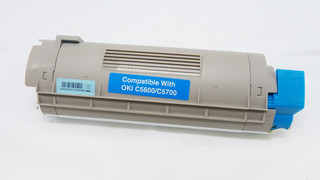 Kompatibilní toner s OKI 43381907 modrý