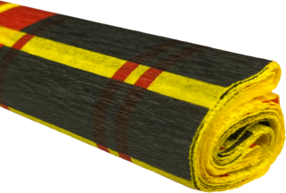 Krepový papír károvaně černý na žlutém 50 cm x 200 cm 28g/m2